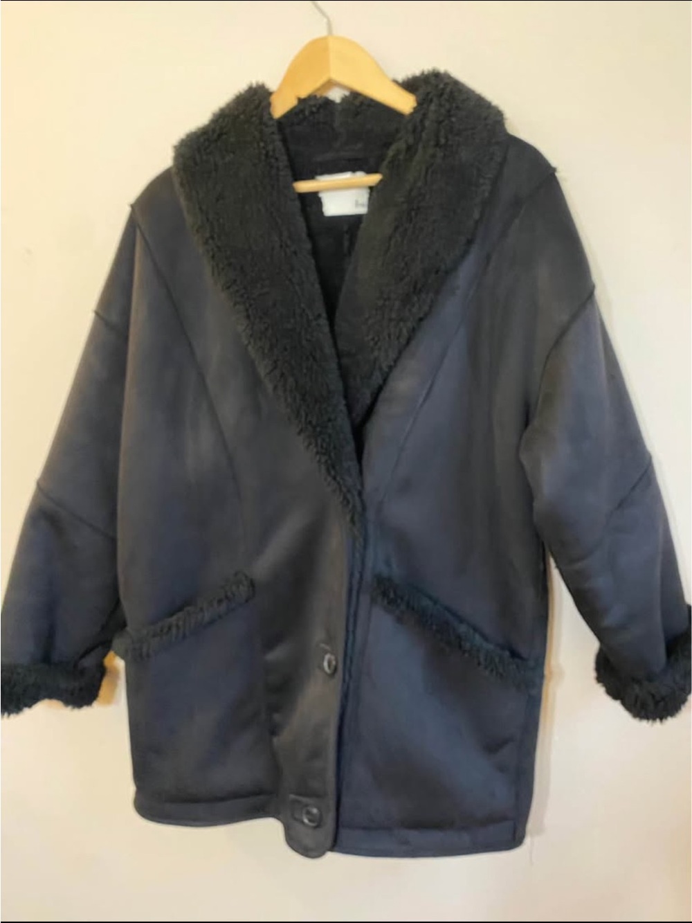Aritzia Wilfred Free Faux Shearling coat